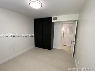 Foto del edificio - 10245 NW 9th St