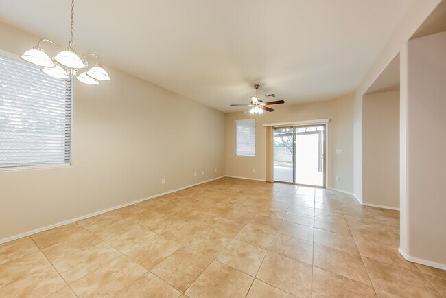 Foto del edificio - 38502 N Pagoda Ct