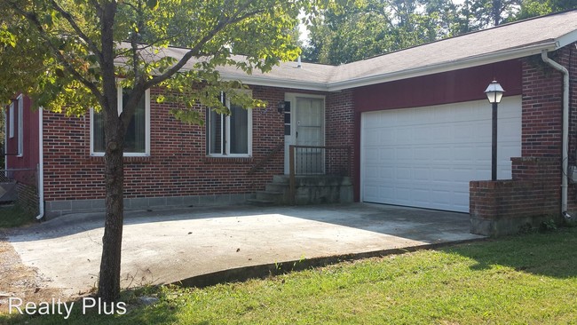 Building Photo - 4 br, 2 bath House - 204 New Center Drive