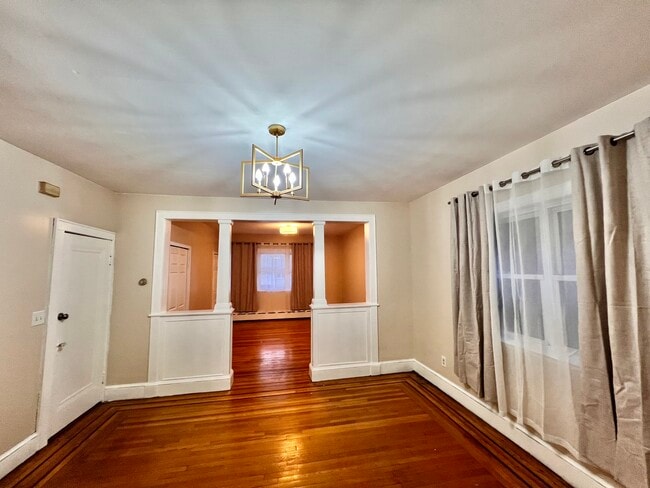 Building Photo - 700 Hudson Ave