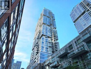 Building Photo - 30 Nelson St