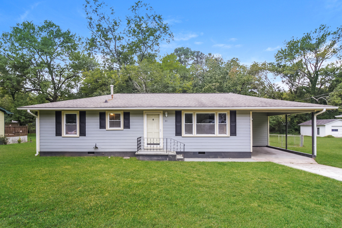 Foto principal - Cozy Home in Lindale, GA