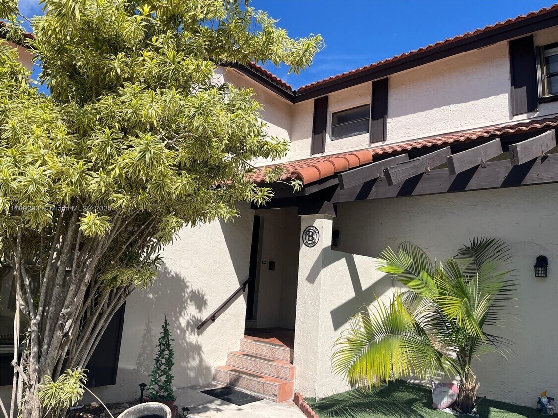 Foto principal - 15202 SW 46th Ln