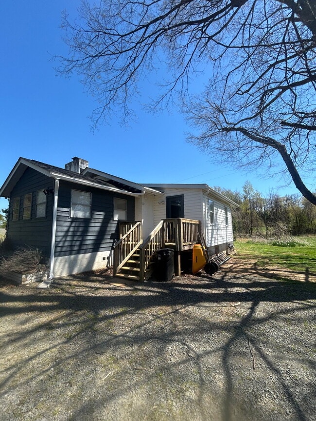 Photo - Charming Newly Renovated 2-Bedroom Home on 3 Acres – A Gardener’s Dream!