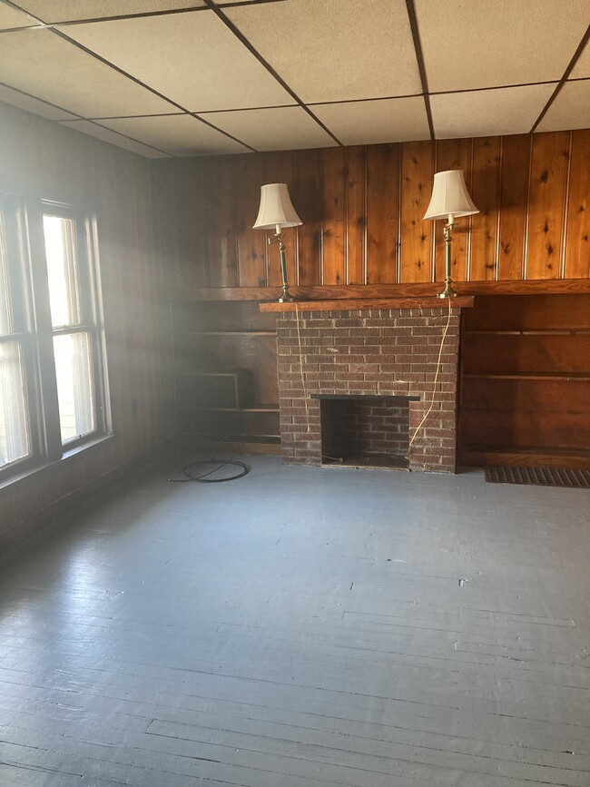 Living Room - 2205 Beale Ave
