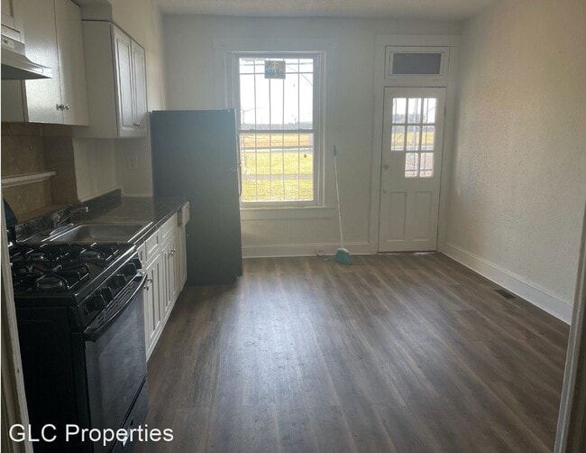 Building Photo - 3 br, 1.5 bath House - 1749 Darley Ave