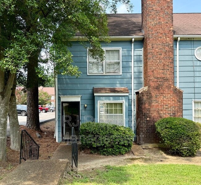 Photo - 3400 Lord Dunmore Cv Townhome