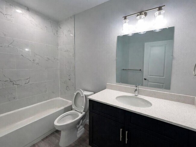 Foto del edificio - 1825 Puffin St