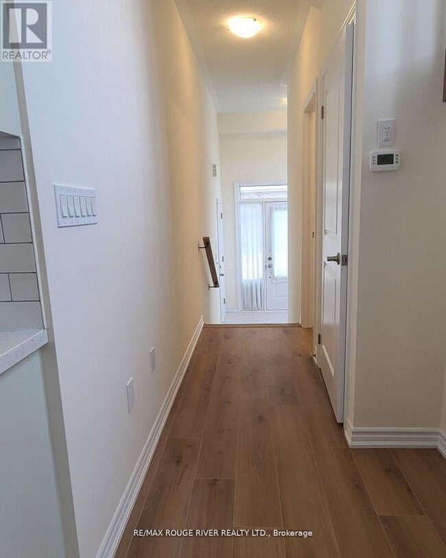 Photo du bâtiment - 72 Hickey Ln