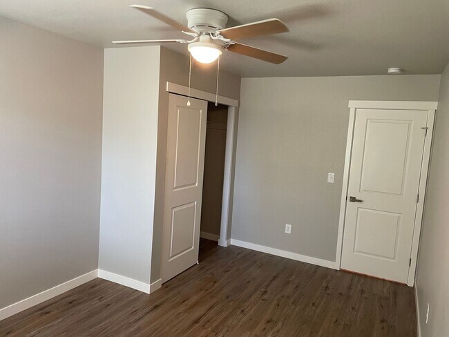 Foto del edificio - Now soon! 3 Bed/2 Bath Close to Downtown Lodi