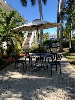 Foto del edificio - 225 Ocean Breeze St