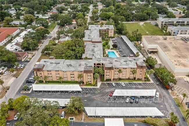 Foto del edificio - Welcome to Belleair Bluffs!!!!