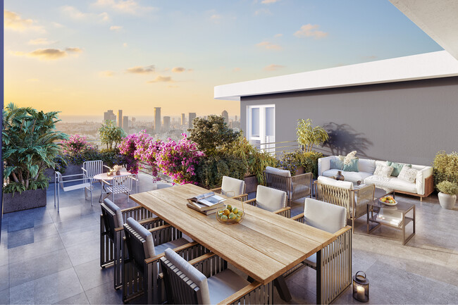 Rooftop Terrace - Live La Brea