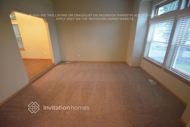 Foto del edificio - 8107 25th Pl NE