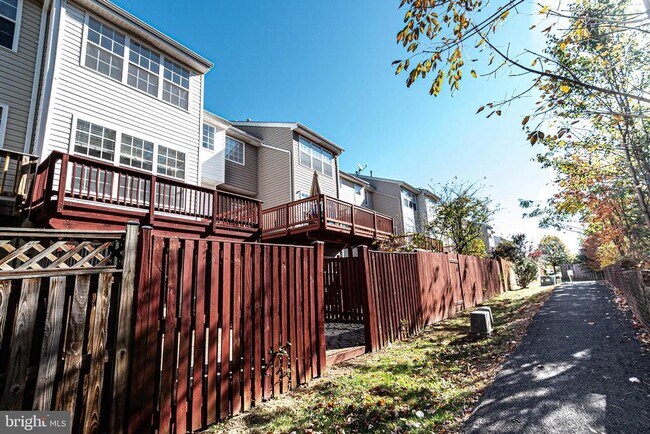 Foto del edificio - 20494 Blue Heron Terrace