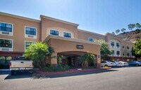 Furnished Studio-San Diego - Mission Valley - Stadium
