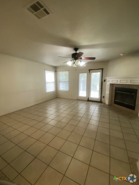 Building Photo - 5406 Oster Dr