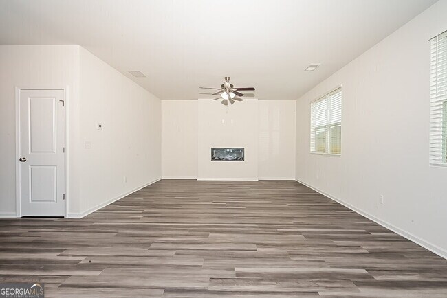 Building Photo - 457 Culloden Moor Dr