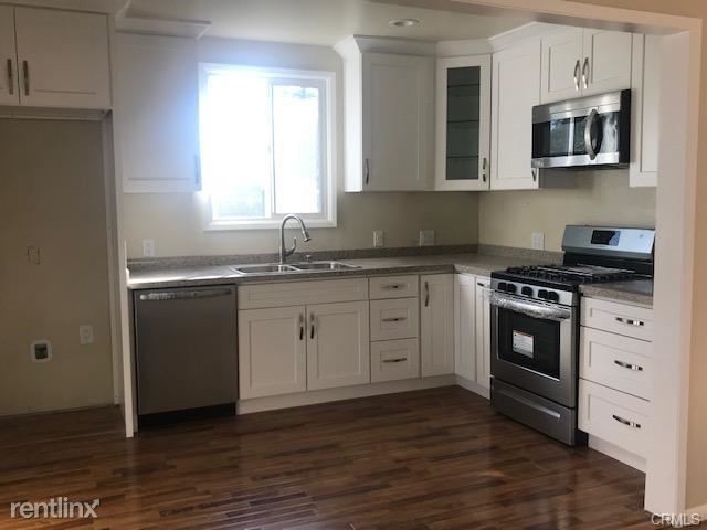 Building Photo - 3 br, 1 bath House - 3110 N Frederic St