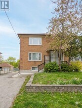 Building Photo - 28 Leduc Dr