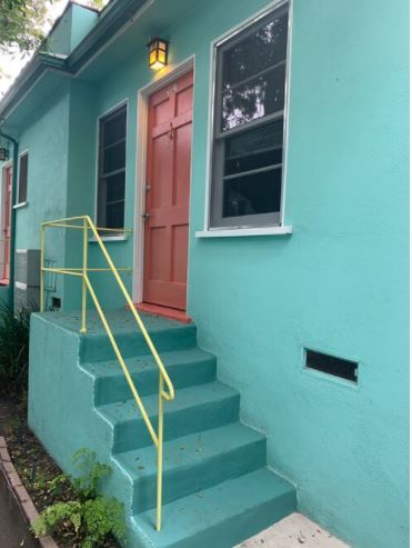 Primary Photo - 41 1/4 Thornton Ave