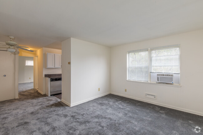 The Sequoia- 1BR, 1BA - 591SF - Boston Crossing