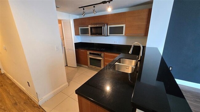 Building Photo - 244 Biscayne Blvd