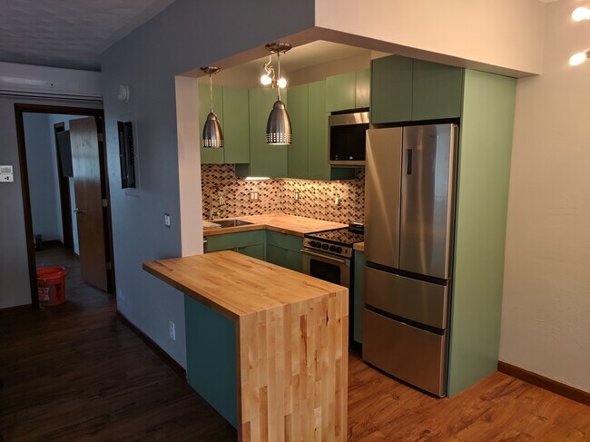 Foto del edificio - 850 NE 13th St