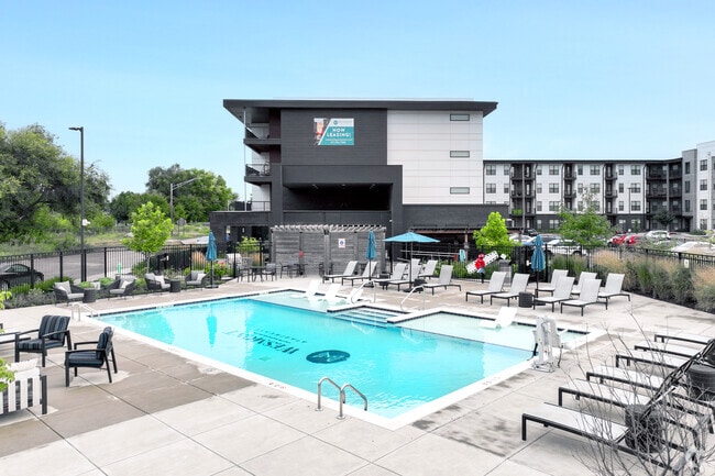 Wesmont - Wesmont Apartments