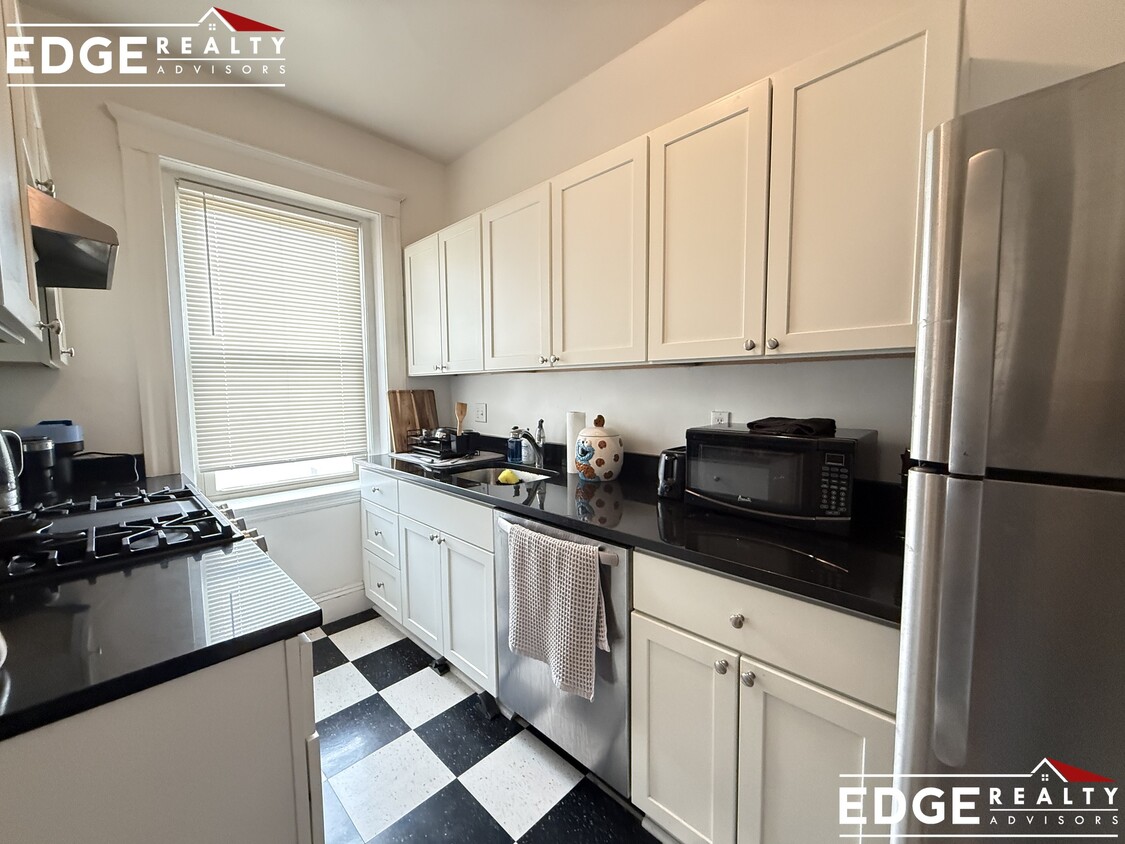 Photo - 130 Brainerd Rd. Unit 17