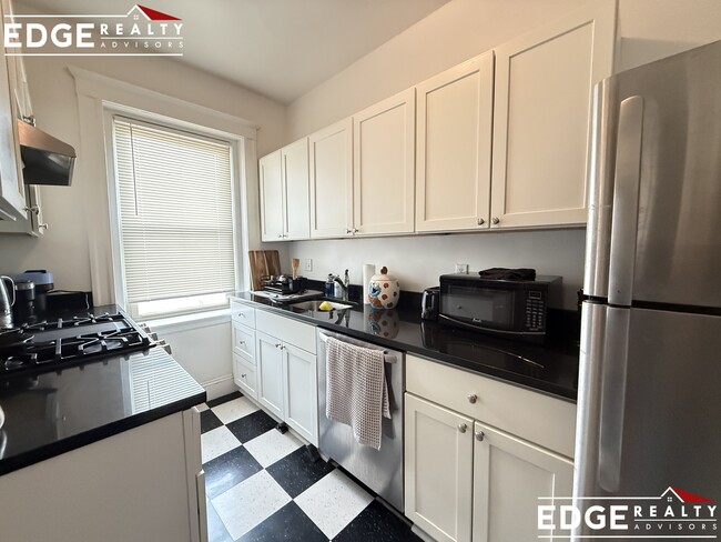 Photo - 130 Brainerd Rd Apartment