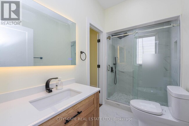 Building Photo - 3134 Merritt Ave