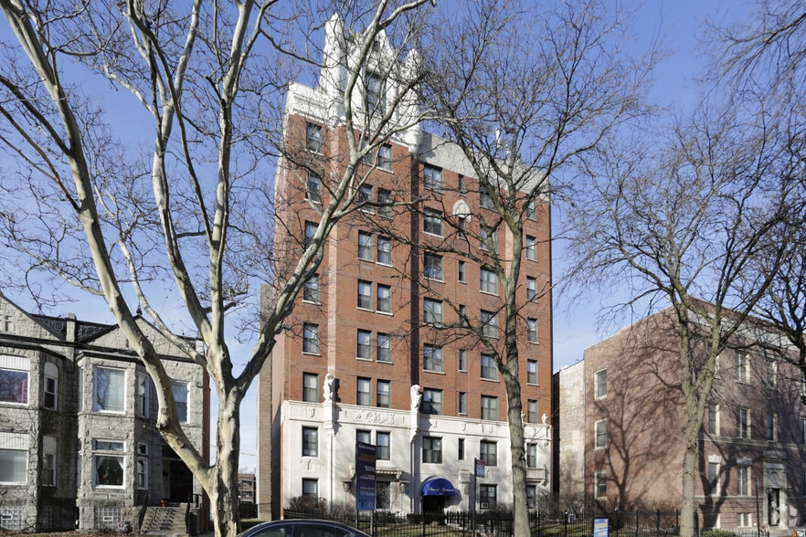 Plaisance Apartments Rentals Chicago, IL