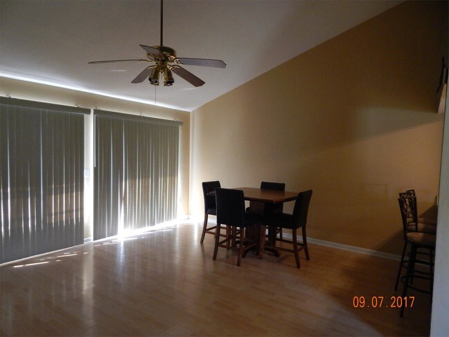 Foto del edificio - 4401 SW 21st Ln