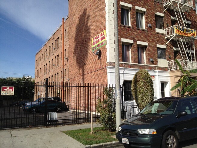 Foto del edificio - Natural Light Studio in Koreatown - Utilit...