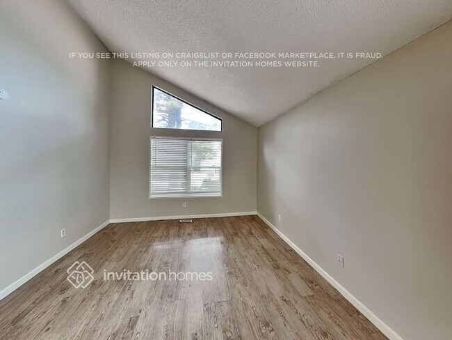 Foto del edificio - 18953 E Kent Cir