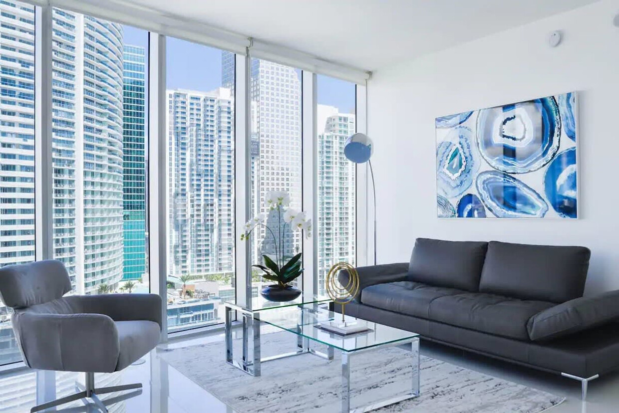 Foto principal - 485 Brickell Ave