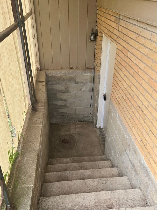 Foto del edificio - 8862 Kephart Ln