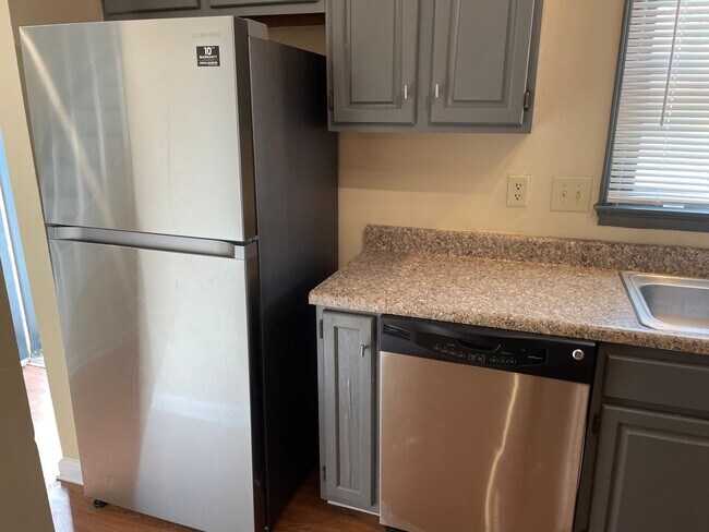 Photo - JAMESTOWN #39 House