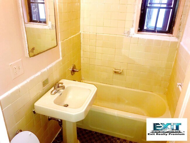 Foto del edificio - 1410 Parkchester Rd