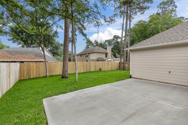 Foto del edificio - 11826 Briarwood Ln