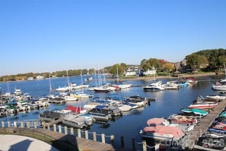 Building Photo - 18749 Vineyard Point Ln