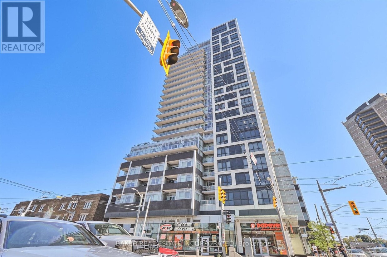Primary Photo - 501-501 St Clair Ave W