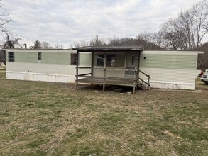 Building Photo - 1108 S Walnut Dr