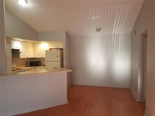 Building Photo - 5713 Gatlin Ave