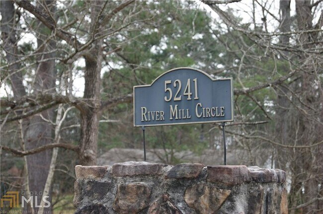 Building Photo - 5241 River Mill Cir