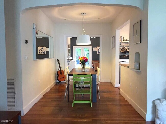 Foto del edificio - 2 br, 1 bath House - 3026 Coconut Grove Dr