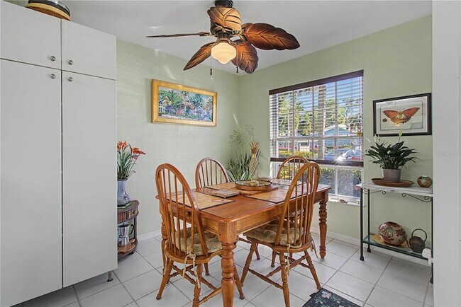 Foto del edificio - 28201 Pine Haven Way