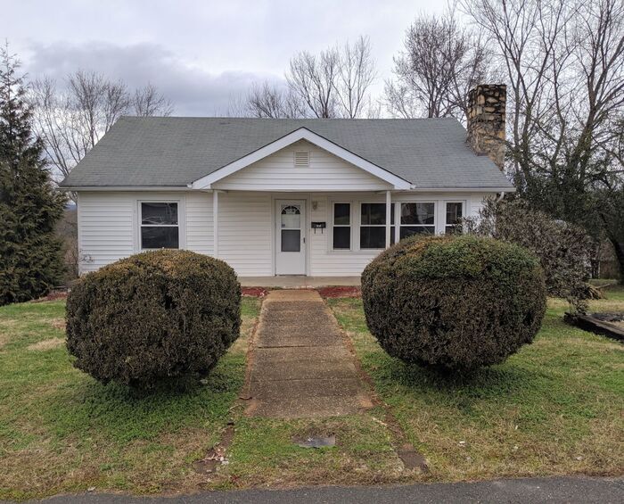 Primary Photo - Marion Rental!