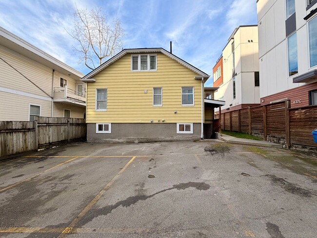 Photo - FORD DUPLEX Apartment